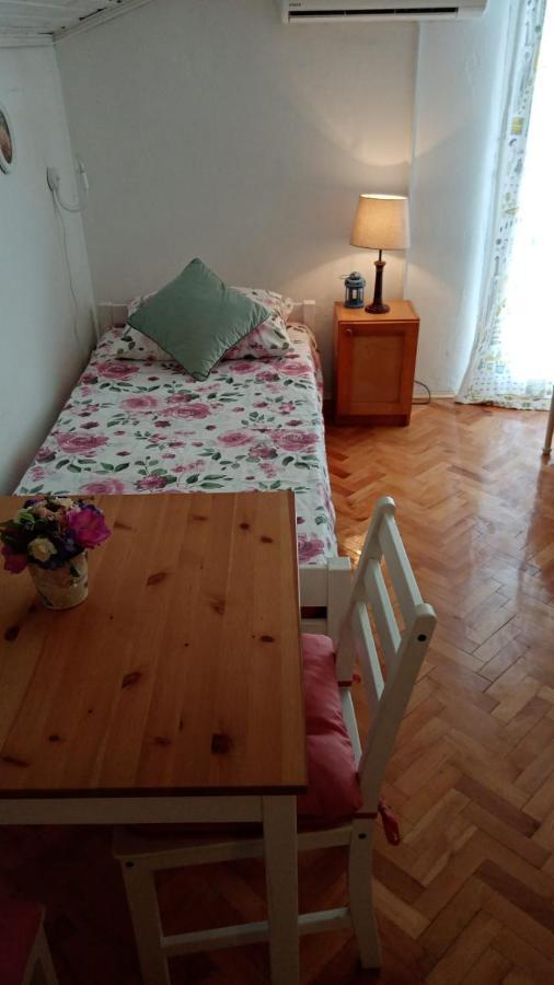 Anna Apartment บีโอกราดนาโมรู ภายนอก รูปภาพ